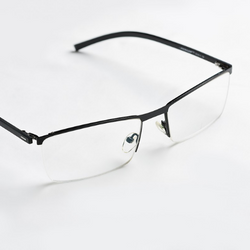 less-rim